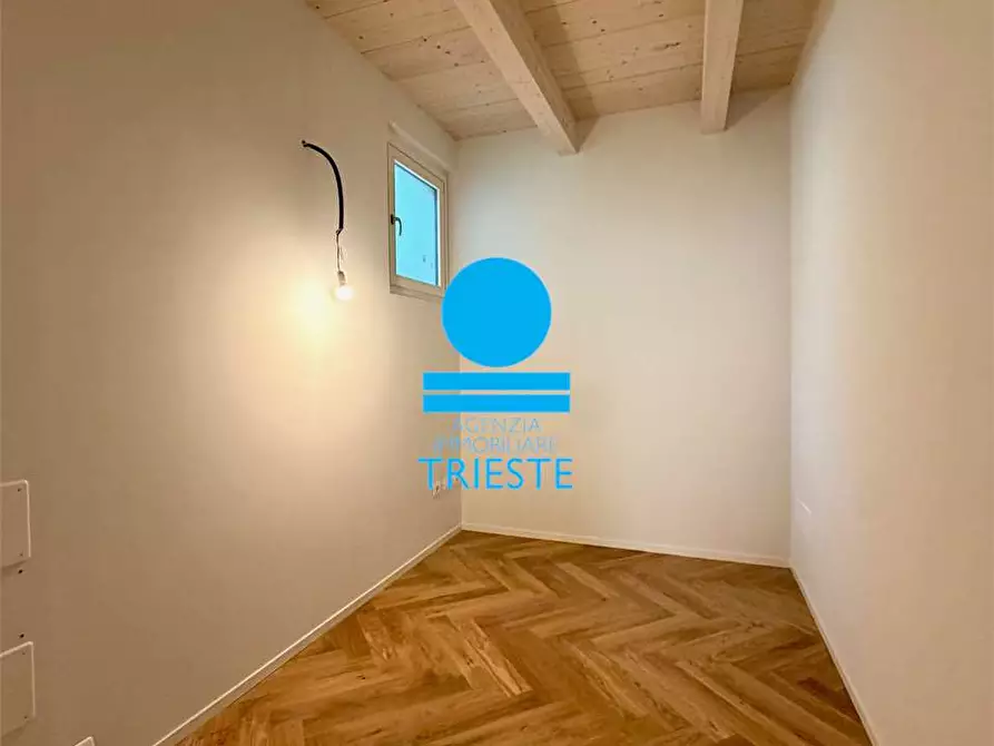 Immagine 13 di Quadrilocale in vendita  a Pesaro