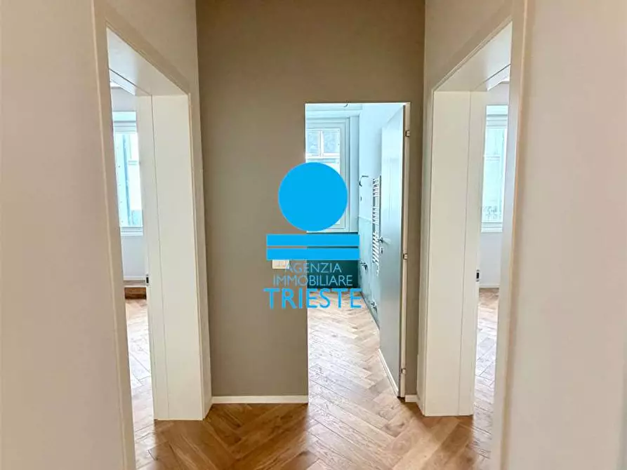 Immagine 11 di Quadrilocale in vendita  a Pesaro