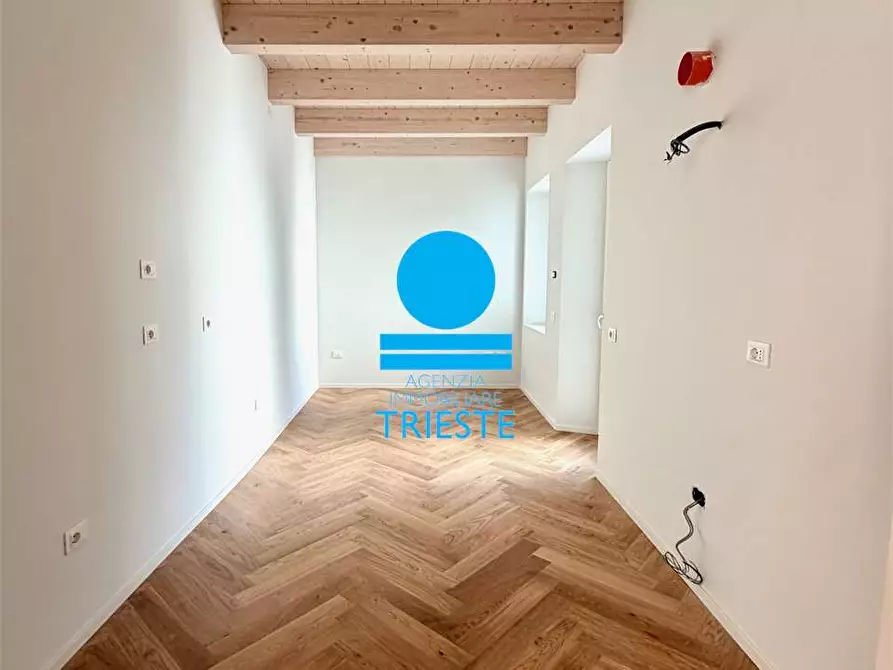 Immagine 10 di Quadrilocale in vendita  a Pesaro