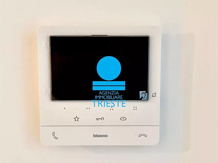 Immagine 35 di Quadrilocale in vendita  a Pesaro