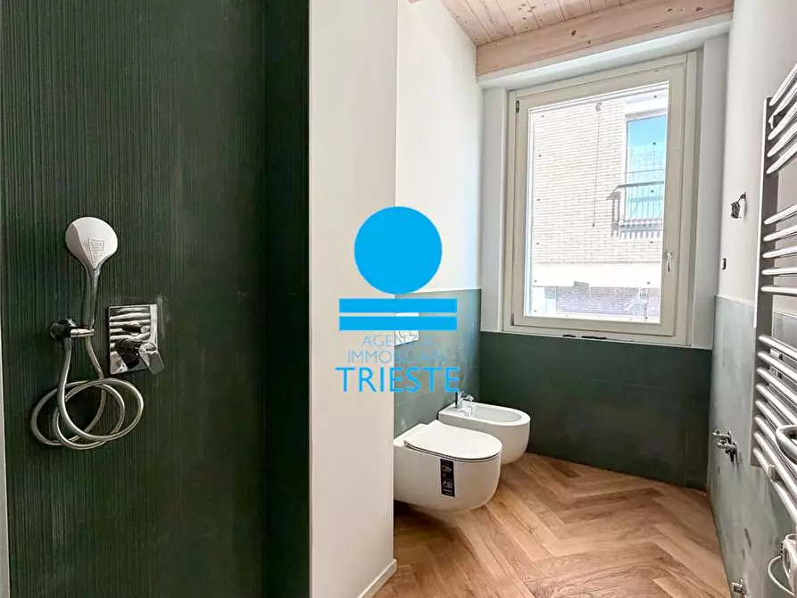 Immagine 9 di Quadrilocale in vendita  a Pesaro