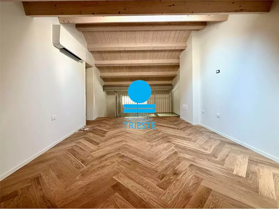 Immagine 13 di Quadrilocale in vendita  a Pesaro