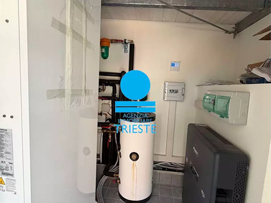 Immagine 40 di Quadrilocale in vendita  a Pesaro