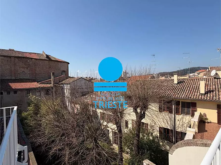 Immagine 20 di Quadrilocale in vendita  a Pesaro