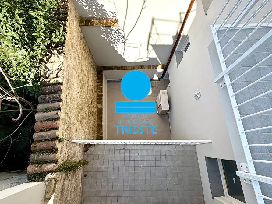 Immagine 21 di Quadrilocale in vendita  a Pesaro