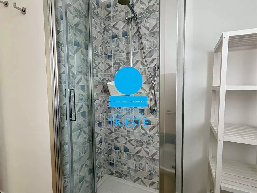 Immagine 17 di Bilocale in vendita  a Pesaro