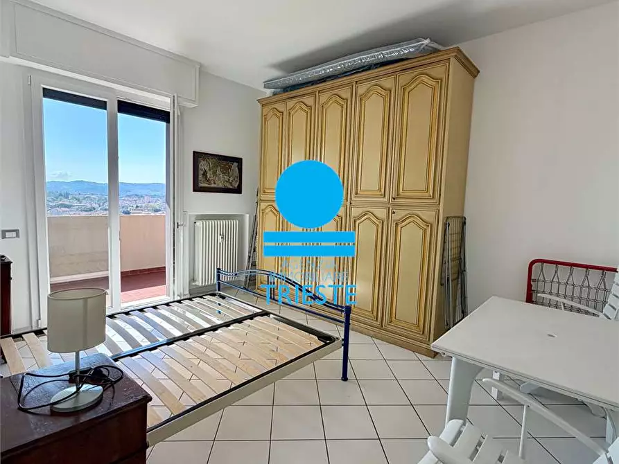 Immagine 15 di Bilocale in vendita  a Pesaro