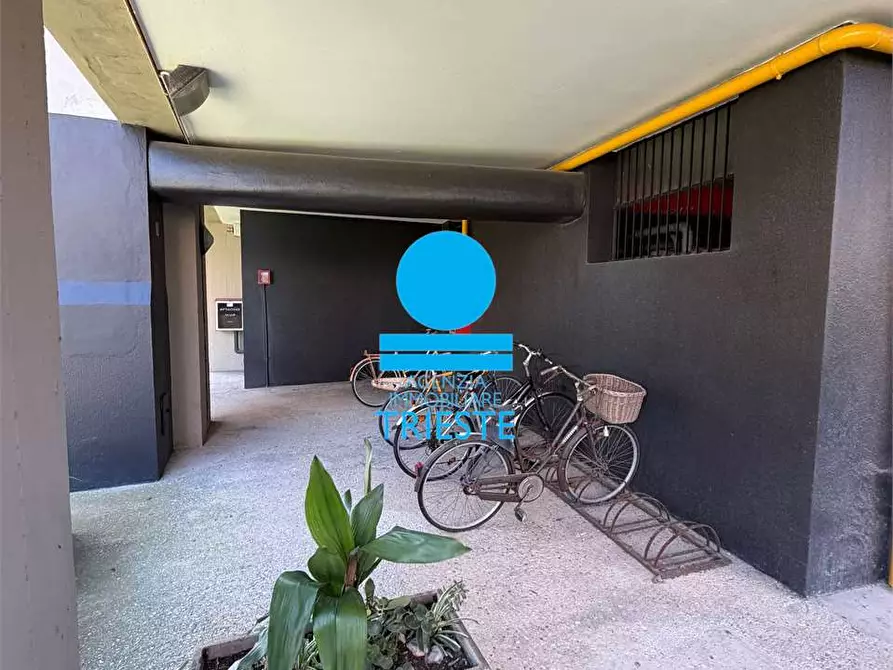 Immagine 25 di Bilocale in vendita  a Pesaro