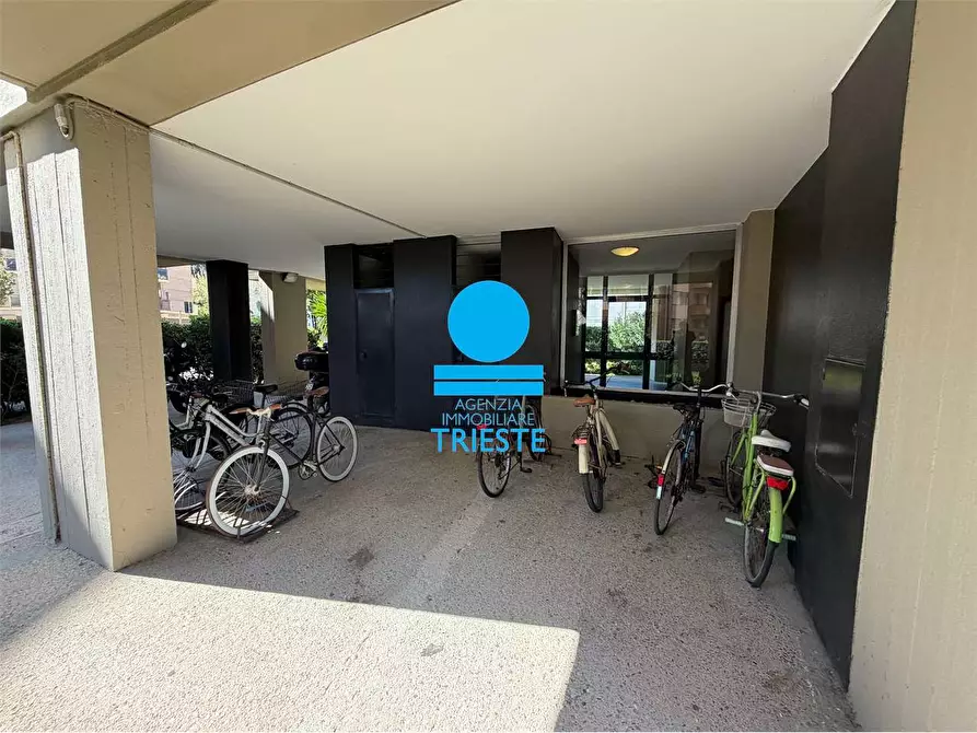 Immagine 26 di Bilocale in vendita  a Pesaro