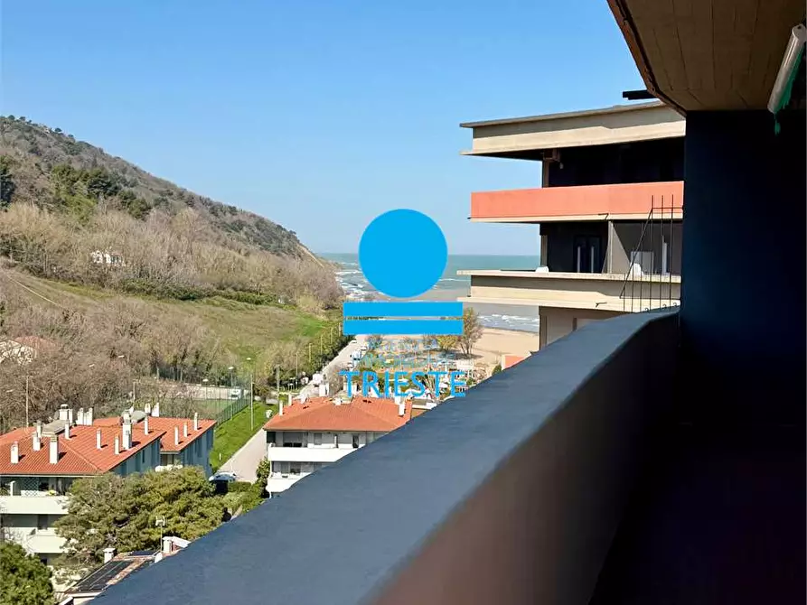 Immagine 2 di Bilocale in vendita  a Pesaro