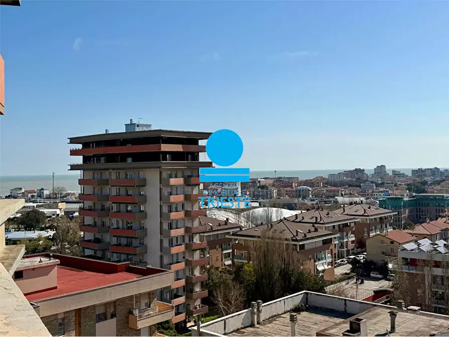 Immagine 3 di Bilocale in vendita  a Pesaro