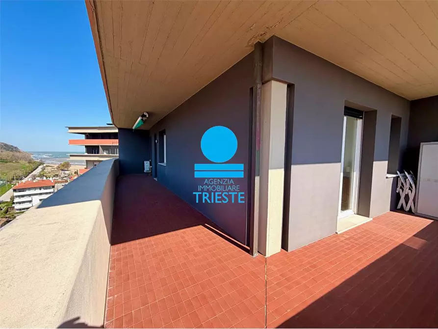 Immagine 21 di Bilocale in vendita  a Pesaro