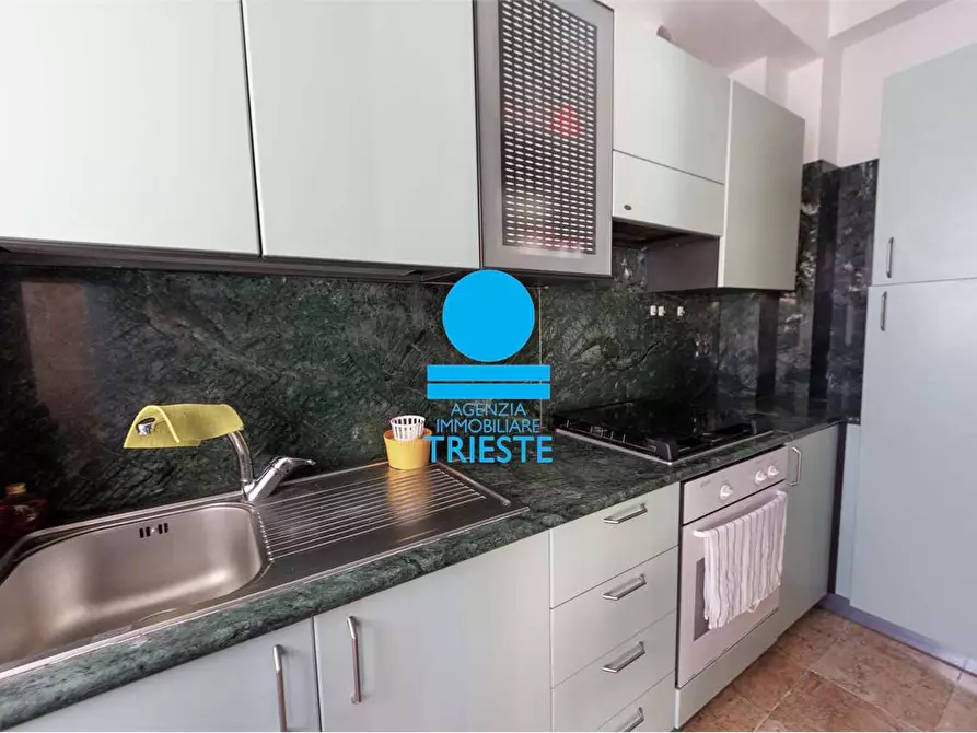 Immagine 6 di Trilocale in affitto  a Pesaro