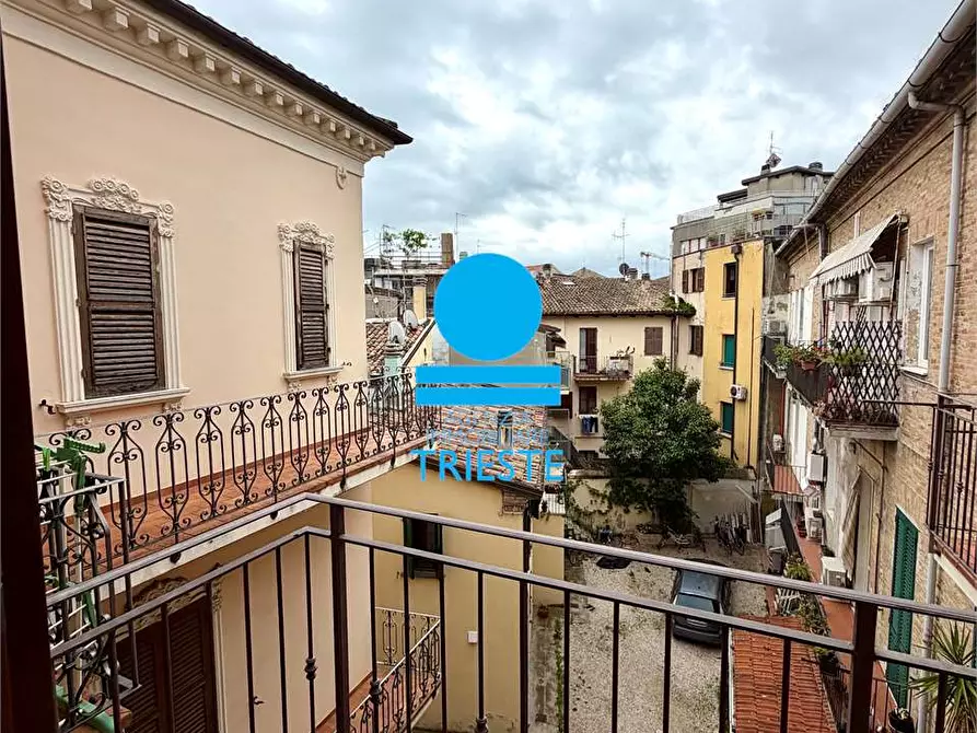 Immagine 15 di Quadrilocale in vendita  in via Cavour 34 a Pesaro
