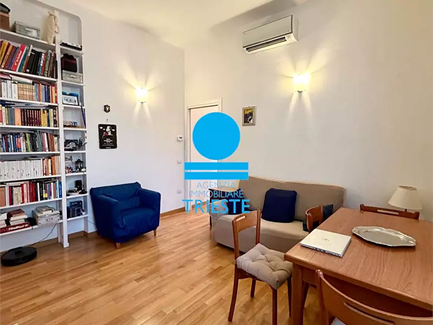 Immagine 3 di Trilocale in vendita  a Pesaro