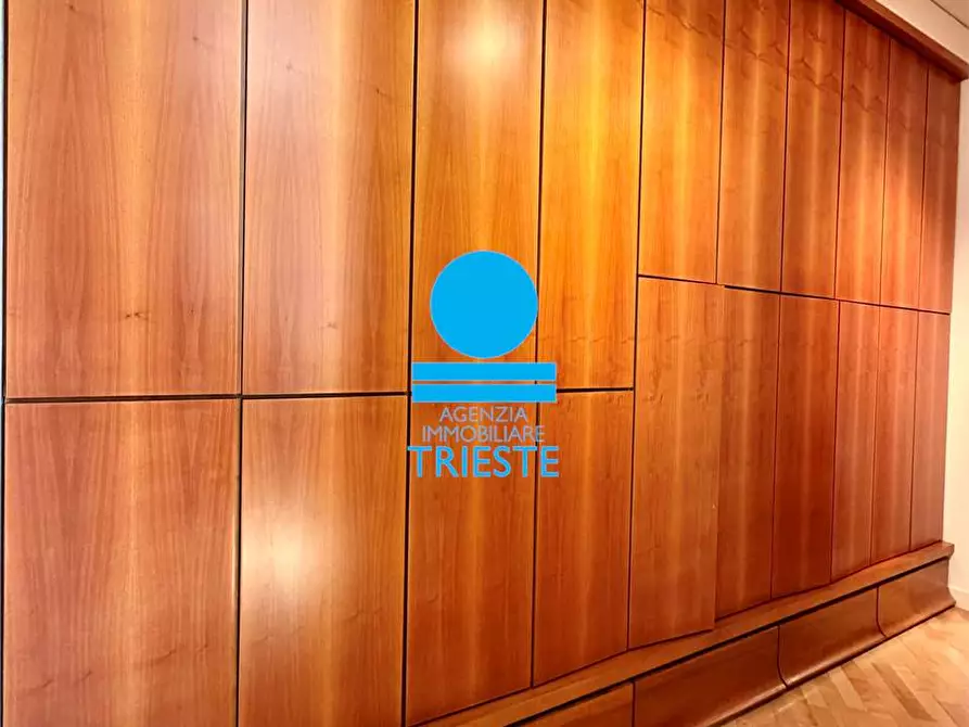 Immagine 19 di Attico in vendita  a Pesaro
