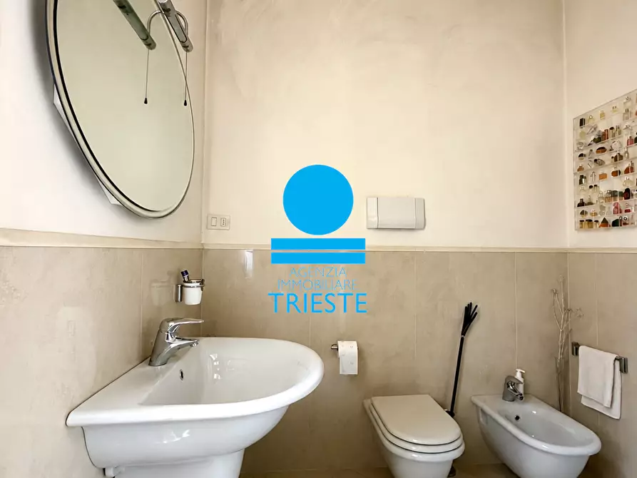Immagine 26 di Attico in vendita  a Pesaro