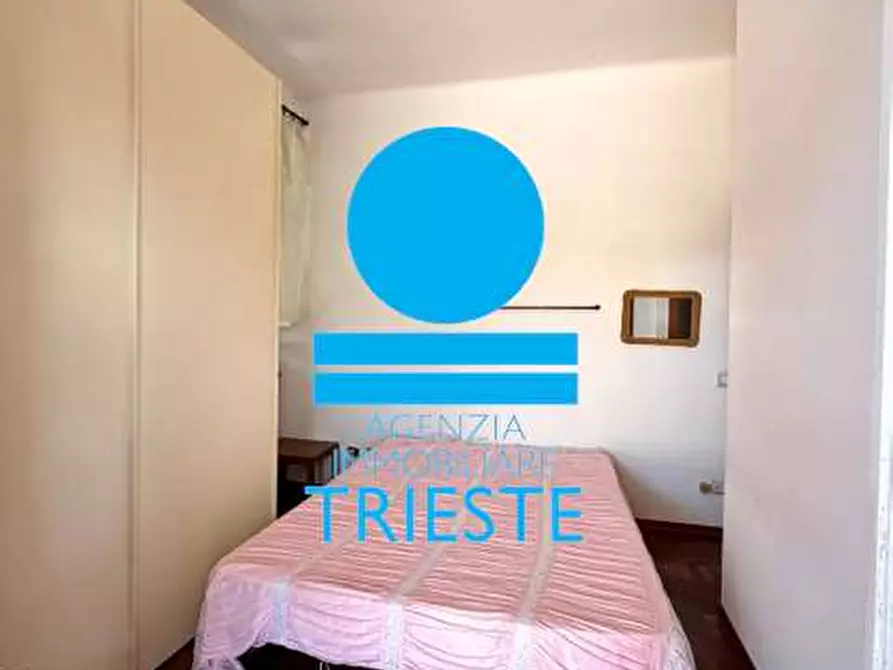 Immagine 8 di Bilocale in vendita  a Pesaro