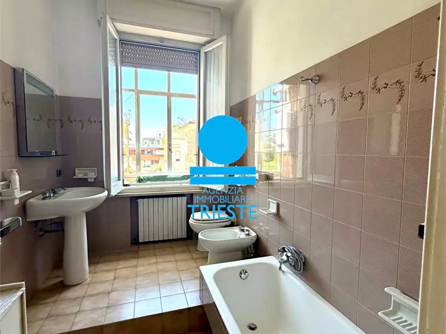 Immagine 18 di Quadrilocale in vendita  in Via raffello Sanzio  19 a Pesaro