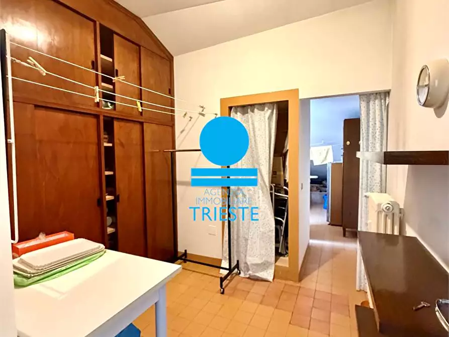 Immagine 39 di Quadrilocale in vendita  a Pesaro