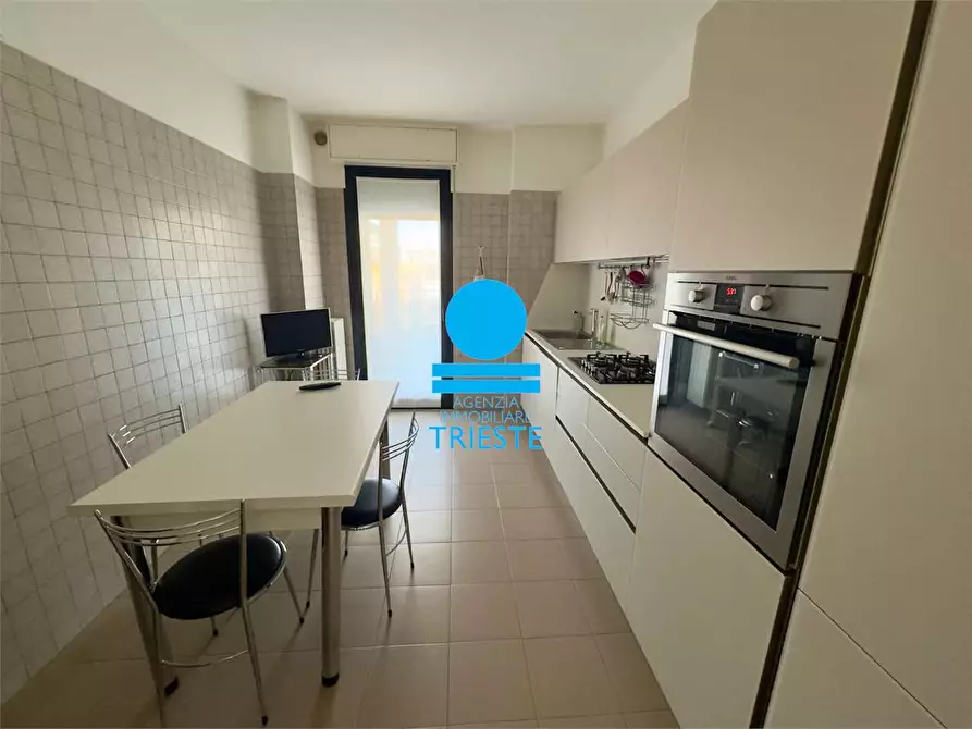 Immagine 4 di Appartamento in affitto  a Pesaro