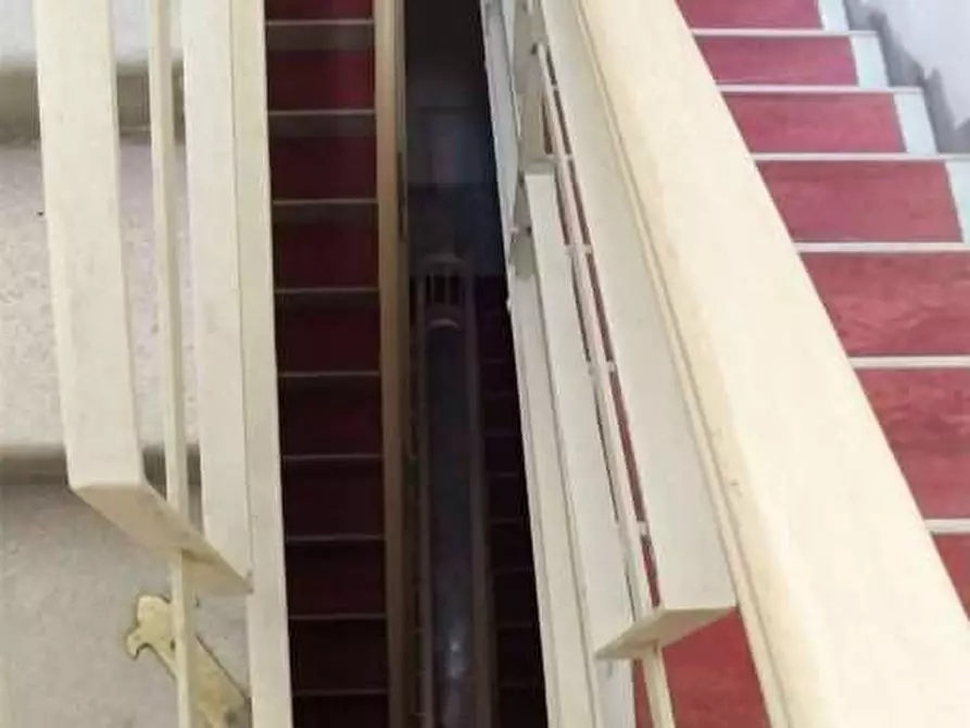 Immagine 17 di Mansarda in vendita  in Via Anzani  15 a Como