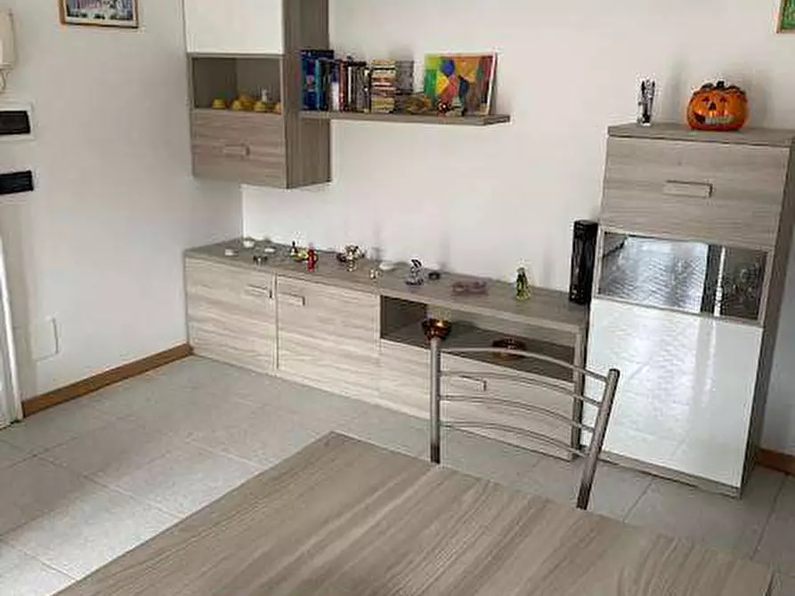 Immagine 5 di Bilocale in affitto  in Via Giulio Cesare 6 a Como