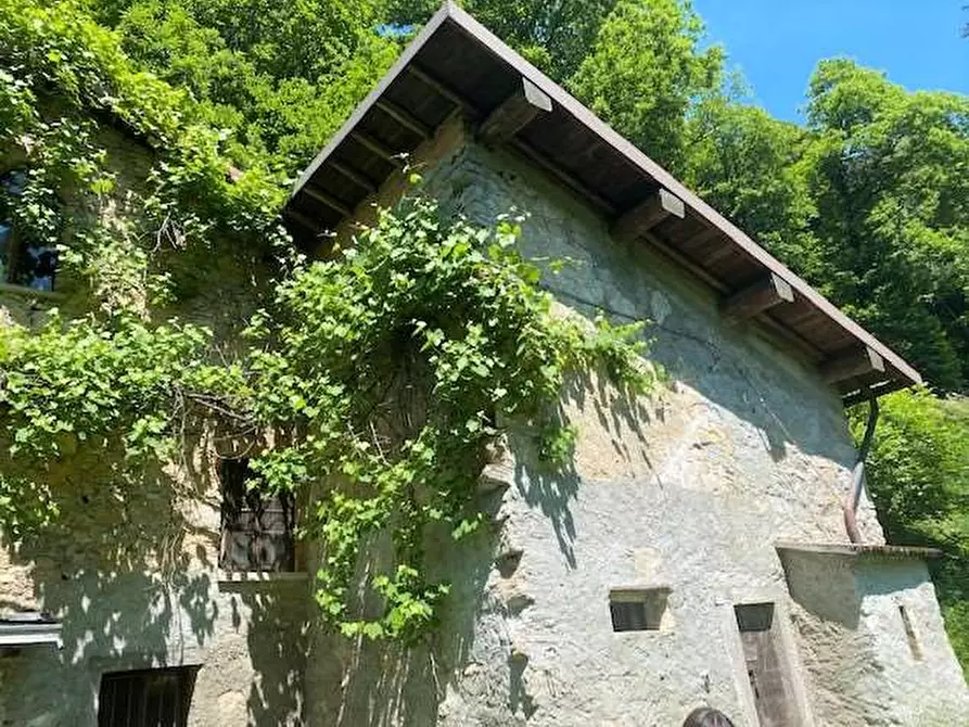 Immagine 10 di Rustico / casale in vendita  in Dogana Valmara a Alta Valle Intelvi