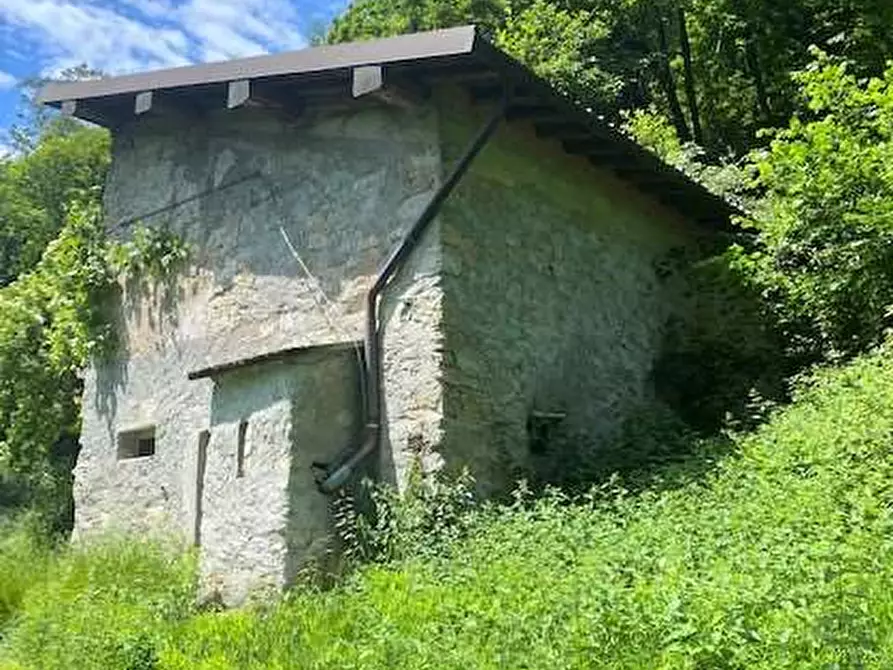 Immagine 16 di Rustico / casale in vendita  in Dogana Valmara a Alta Valle Intelvi