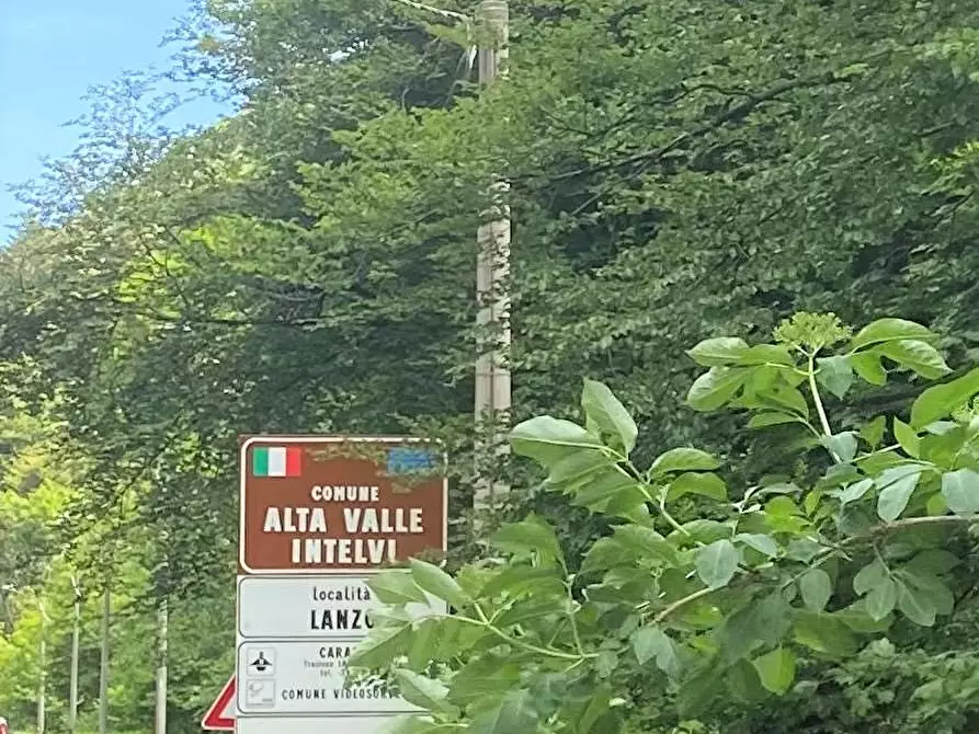 Immagine 2 di Rustico / casale in vendita  in Dogana Valmara a Alta Valle Intelvi