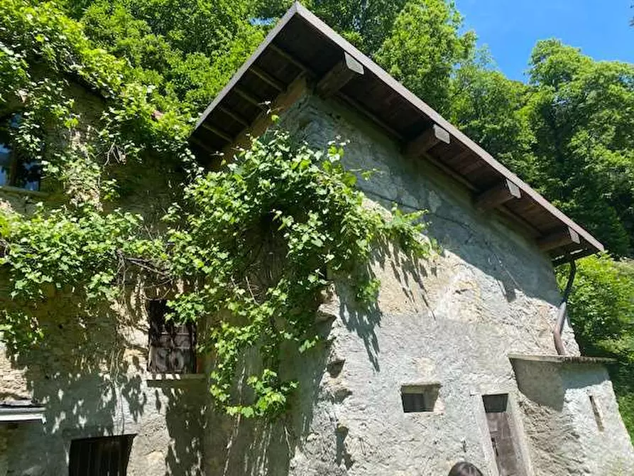 Immagine 13 di Rustico / casale in vendita  in Dogana Valmara a Alta Valle Intelvi