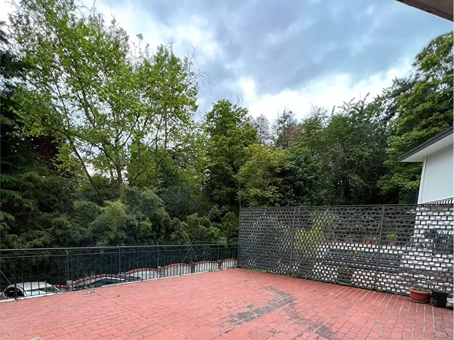 Immagine 9 di Bilocale in affitto  in Via Paolo Diacono 3 a Como