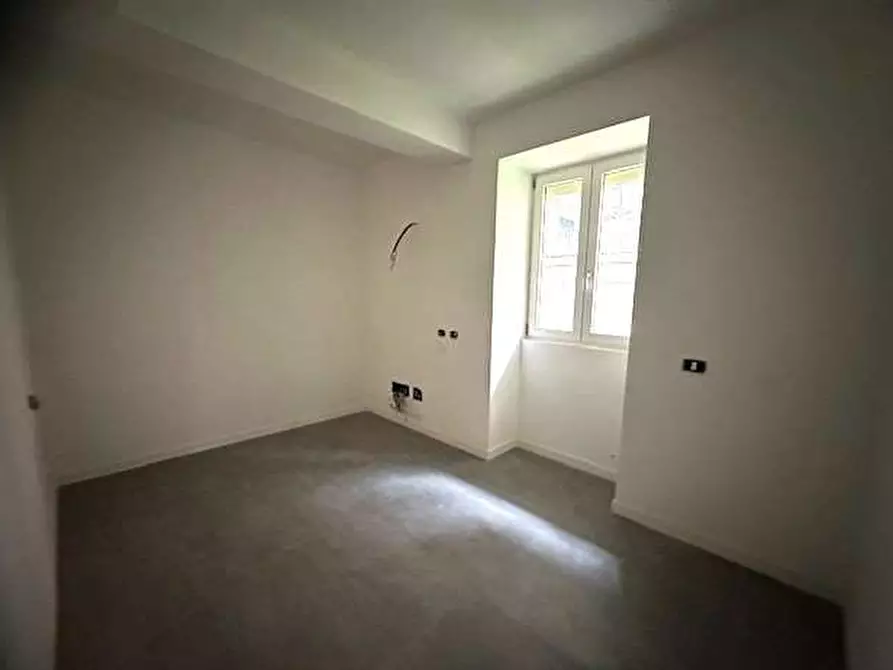 Immagine 12 di Trilocale in vendita  in Via Anzani 15 a Como