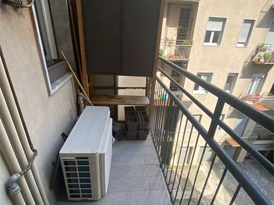 Immagine 10 di Appartamento in affitto  in Via Santo Garovaglio 61 a Como