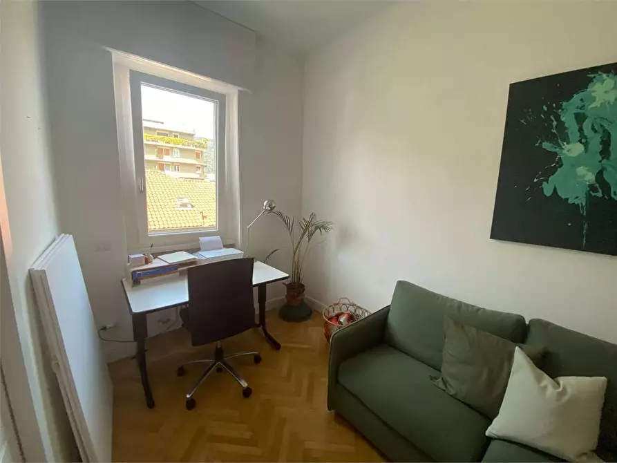 Immagine 12 di Appartamento in affitto  in Via Santo Garovaglio 61 a Como