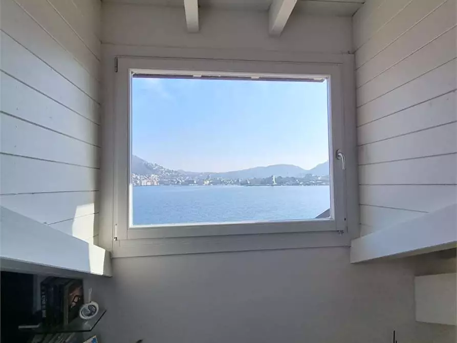 Immagine 28 di Attico in vendita  in Via Cernobbio 7 a Como