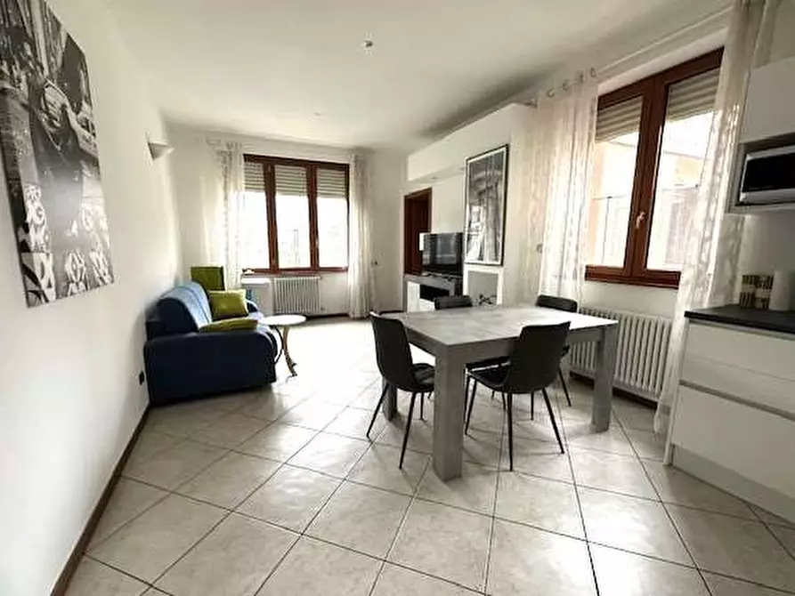 Immagine 5 di Appartamento in affitto  in Via Mentana 22 a Como