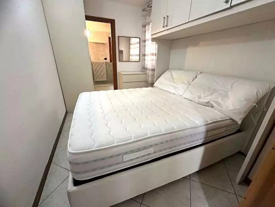 Immagine 10 di Appartamento in affitto  in Via Mentana 22 a Como