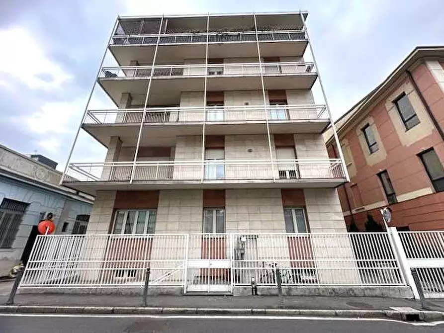 Immagine 18 di Appartamento in affitto  in Via Mentana 22 a Como