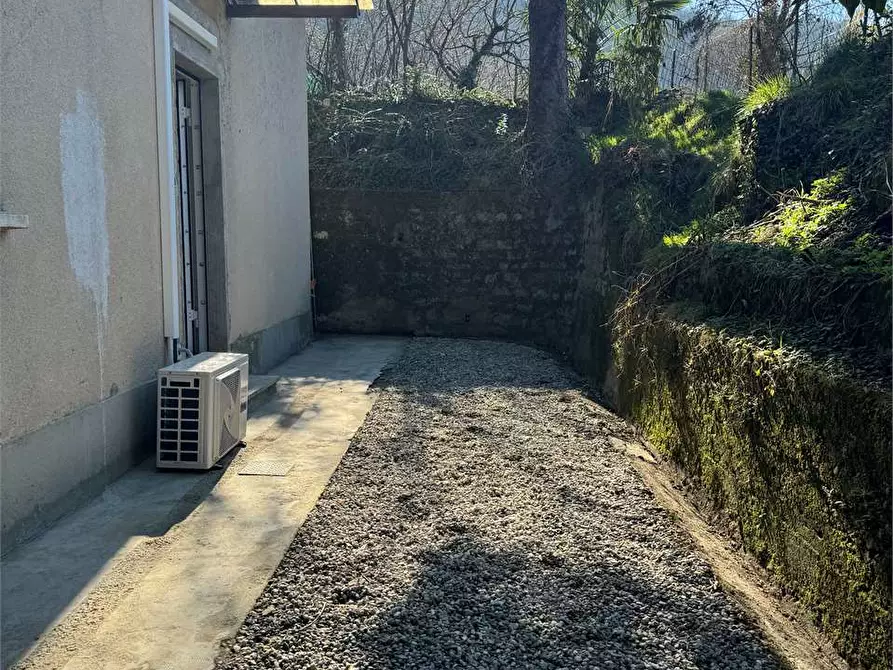 Immagine 42 di Bilocale in affitto  in Via Bellinzona 239 a Como