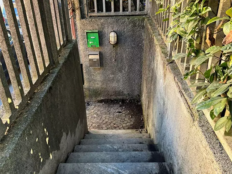 Immagine 44 di Bilocale in affitto  in Via Bellinzona 239 a Como