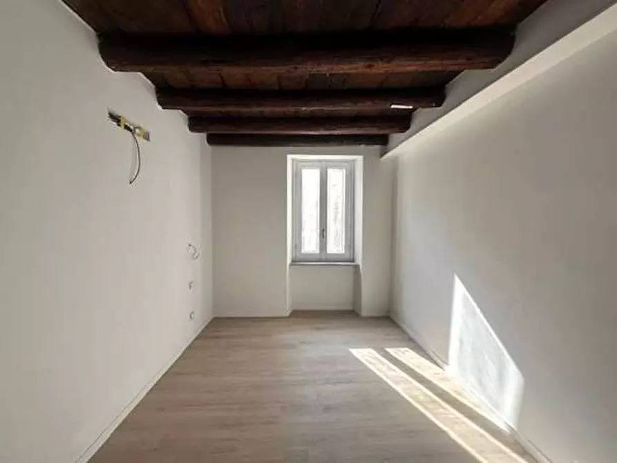 Immagine 5 di Appartamento in vendita  in Via MIlano 116 a Como