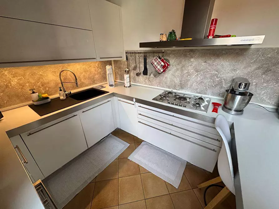 Immagine 9 di Appartamento in affitto  in Via Milano  181 a Como