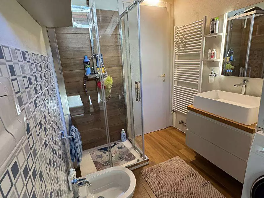 Immagine 31 di Appartamento in affitto  in Via Milano  181 a Como
