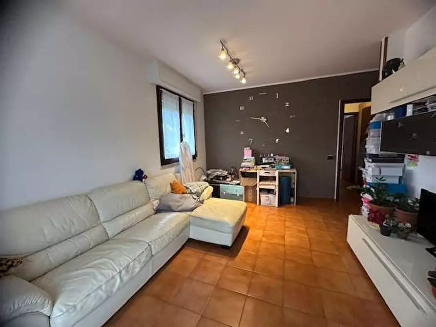 Immagine 3 di Bilocale in affitto  in Via Boccioni 15 a Como