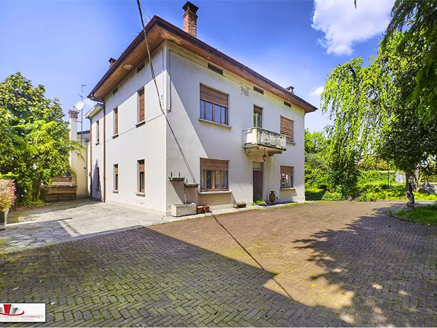 Immagine 2 di Casa bifamiliare in vendita  in Via Frangi  27 a Villa Guardia