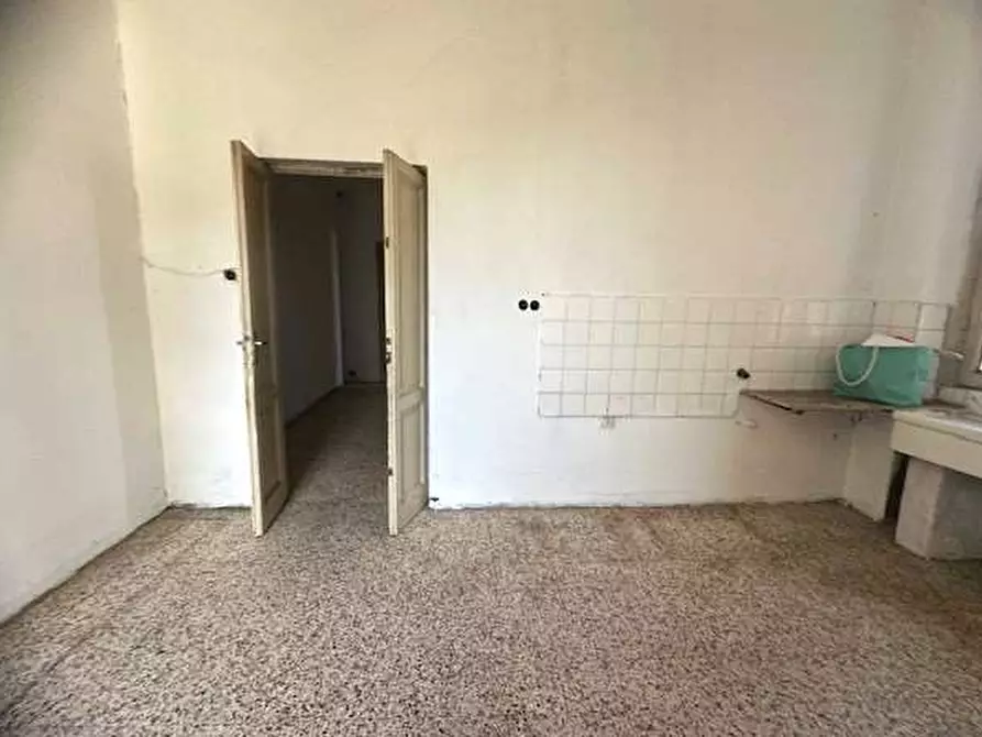 Immagine 11 di Appartamento in vendita  in Via Milano a Como