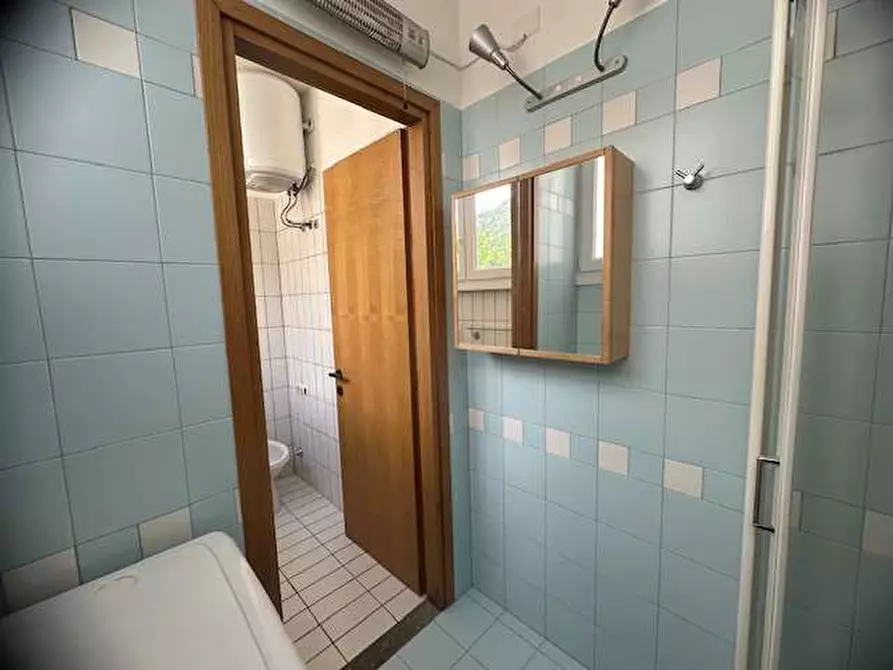 Immagine 15 di Appartamento in affitto  in Via Lega Insurrezionale 3 a Como