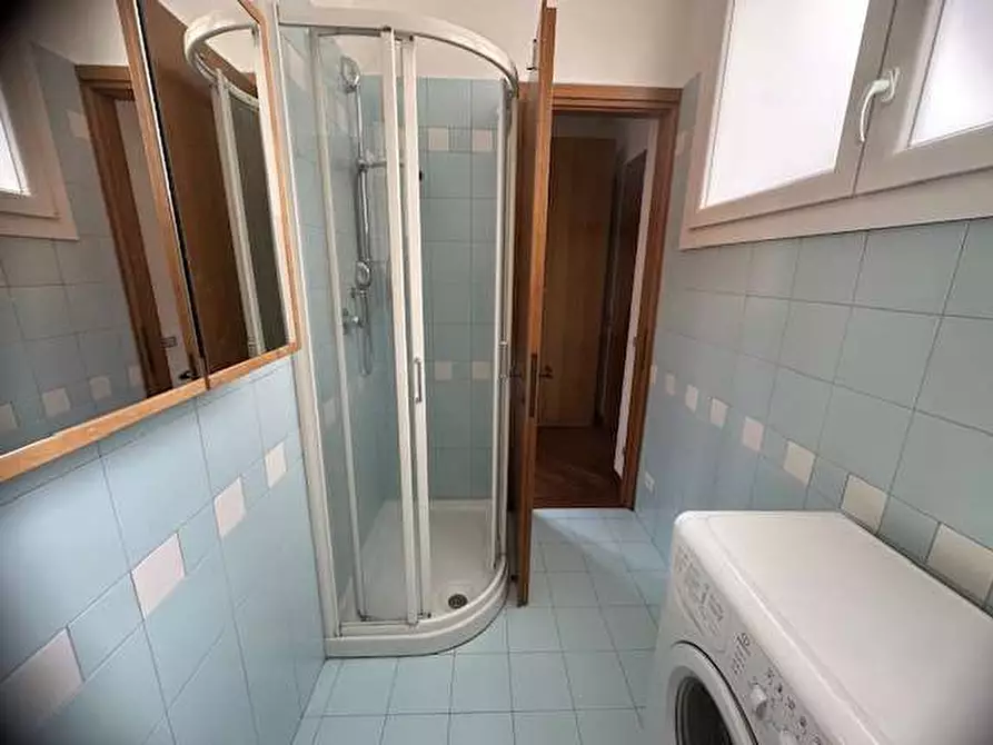 Immagine 16 di Appartamento in affitto  in Via Lega Insurrezionale 3 a Como