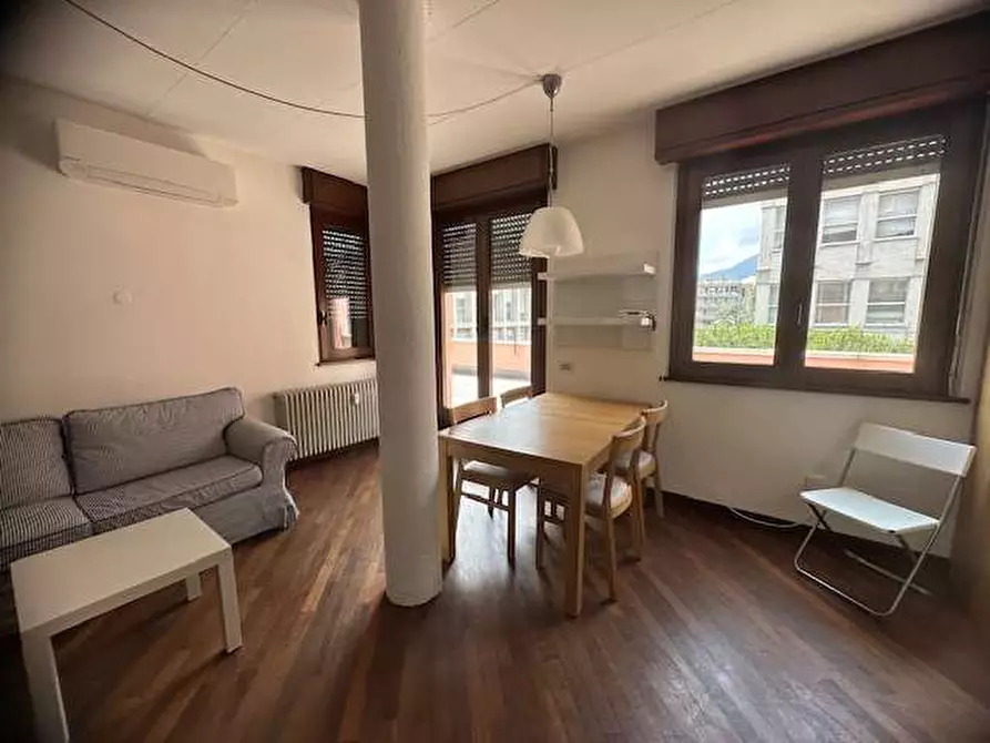 Immagine 4 di Appartamento in affitto  in Via Lega Insurrezionale 3 a Como